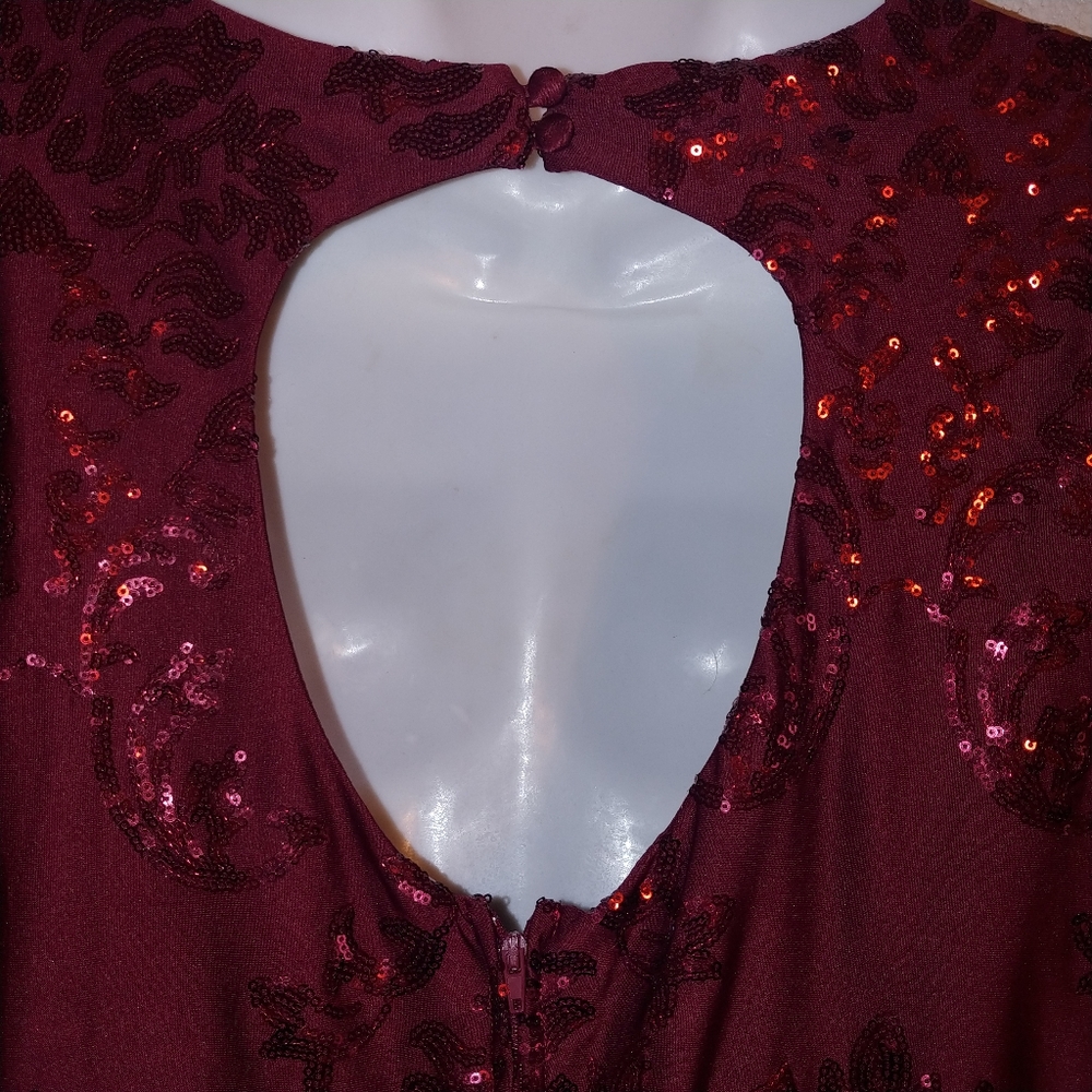 B darlin Keyhole back sequin party dress bling - Picture 4 of 8